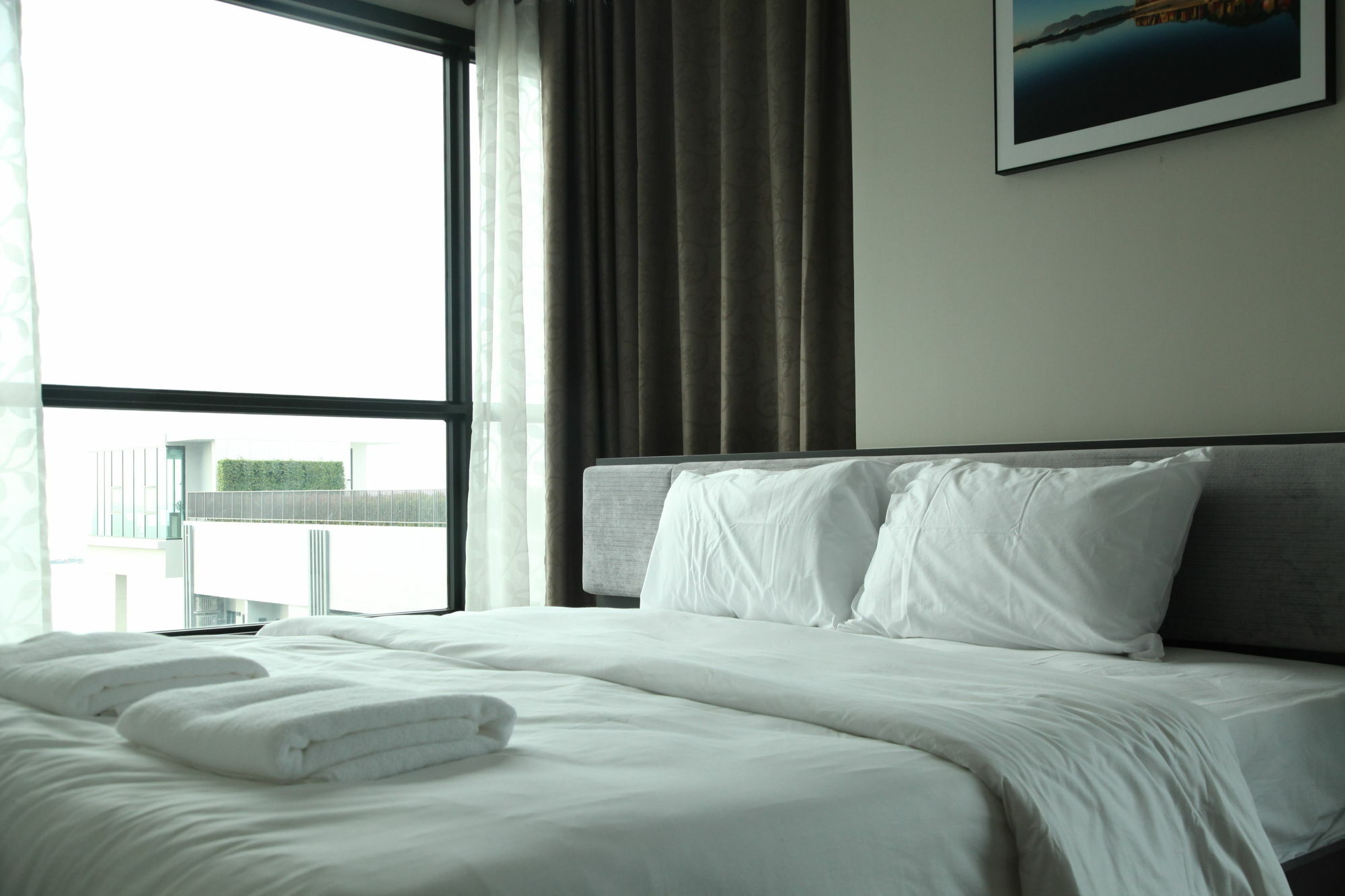 Aparthotel Sea View Long Balcony With Rooftop Pool In 3*